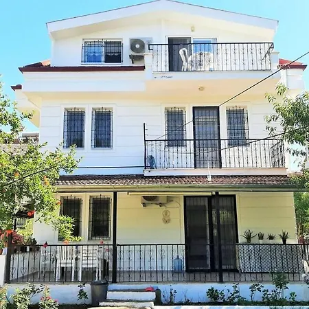 Garden Villa Villa